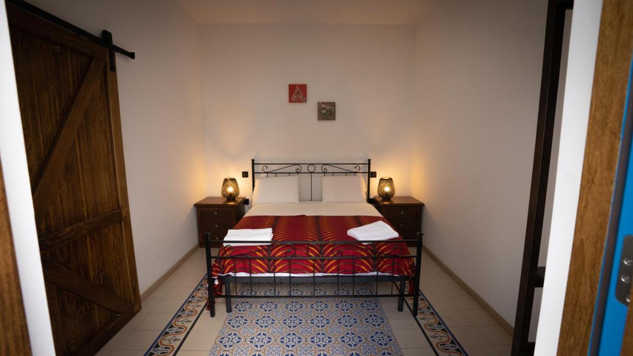 Solemare Bed & Breakfast Nadur ภายนอก รูปภาพ